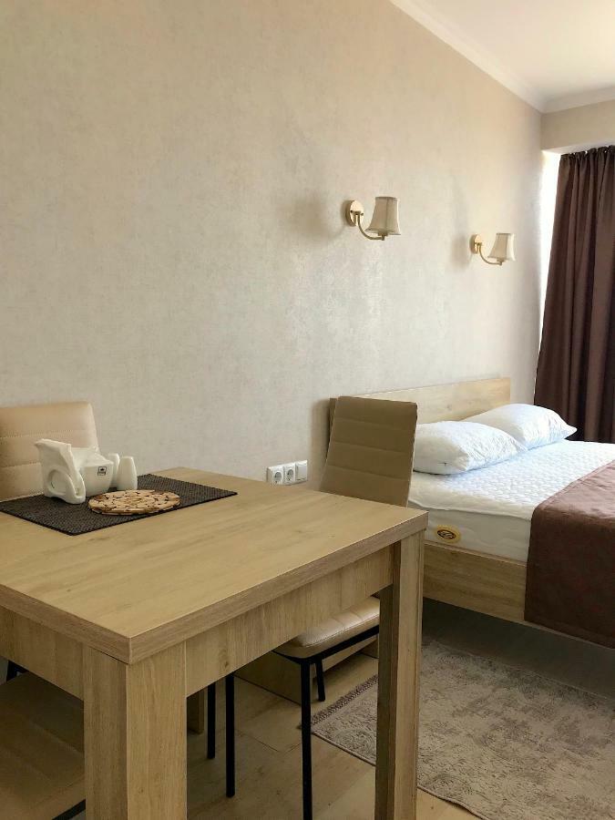 Orbi Beach Tower Batoemi Buitenkant foto