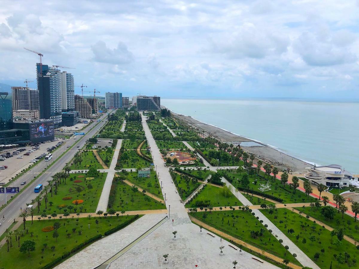 Orbi Beach Tower Batoemi Buitenkant foto